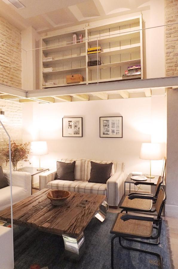 Architecture & Design Home In Triana Seville Exterior photo