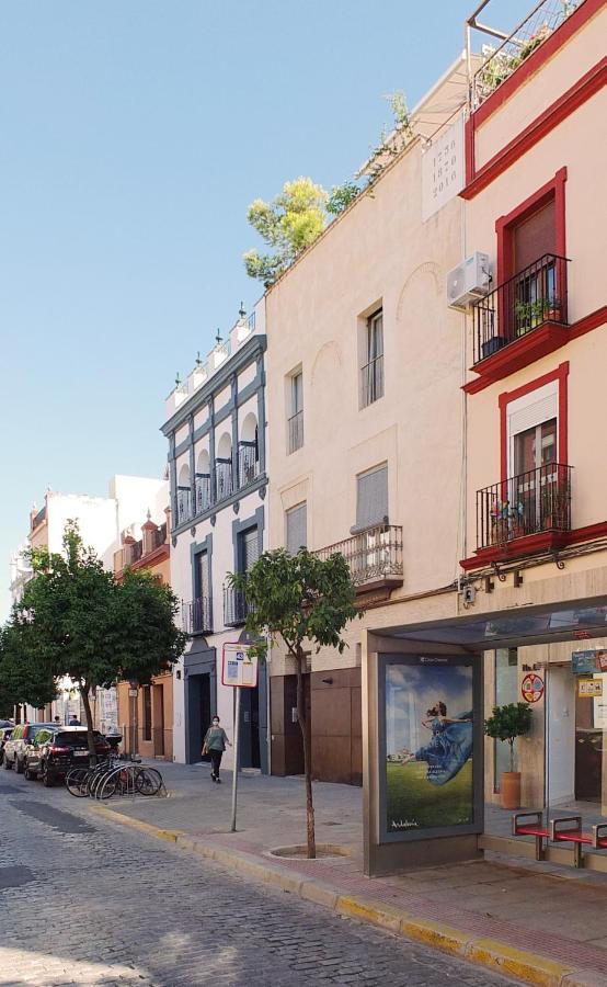 Architecture & Design Home In Triana Seville Exterior photo