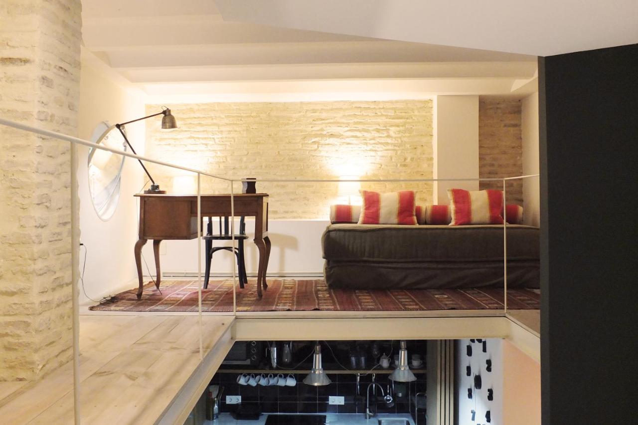 Architecture & Design Home In Triana Seville Exterior photo